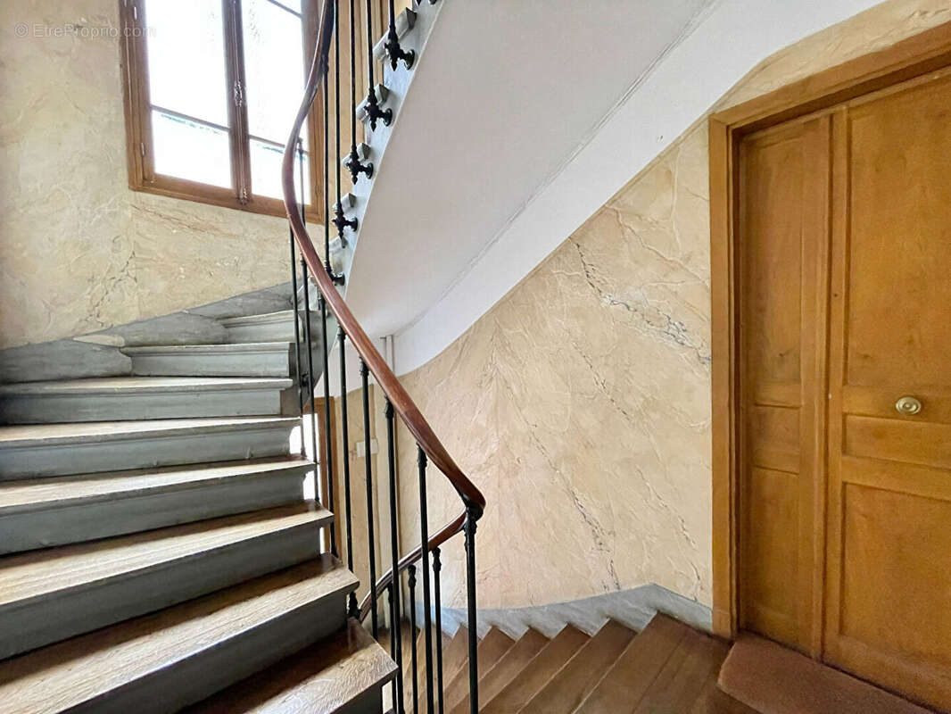 Appartement à CLICHY