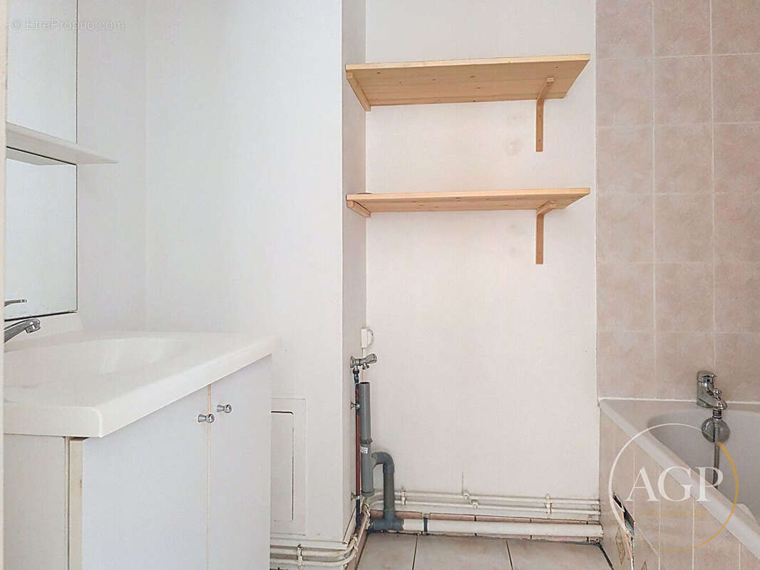 Appartement à FLEURY-LES-AUBRAIS
