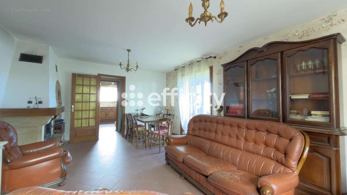 Maison à SAINT-LAURENT-D&#039;ONAY