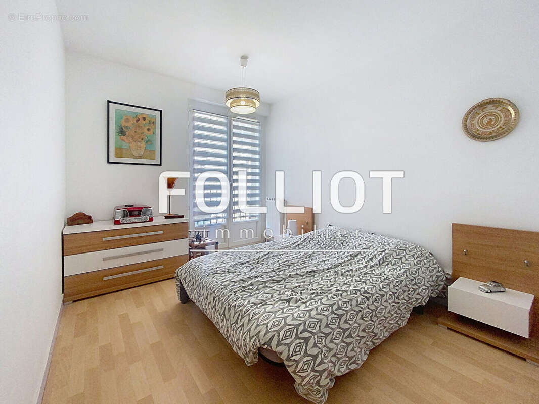 Appartement à FOUGERES