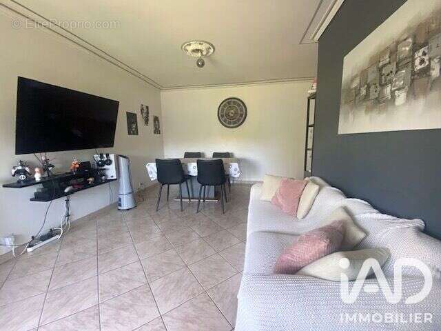 Photo 3 - Appartement à DEVILLE-LES-ROUEN