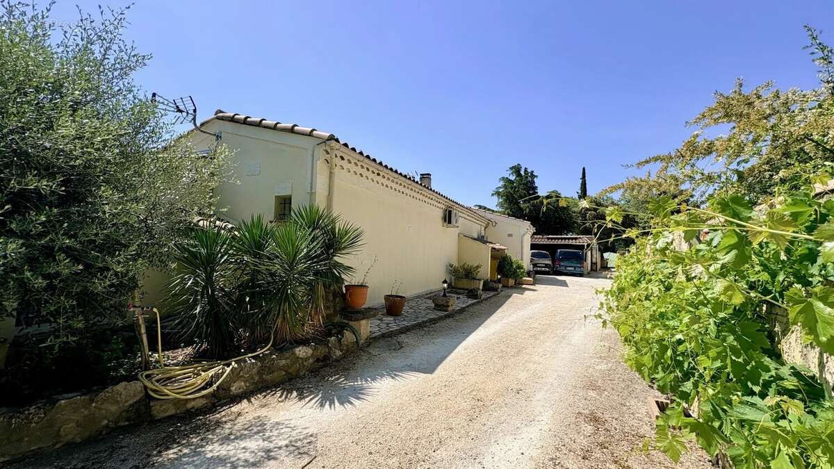 Maison à VEDENE