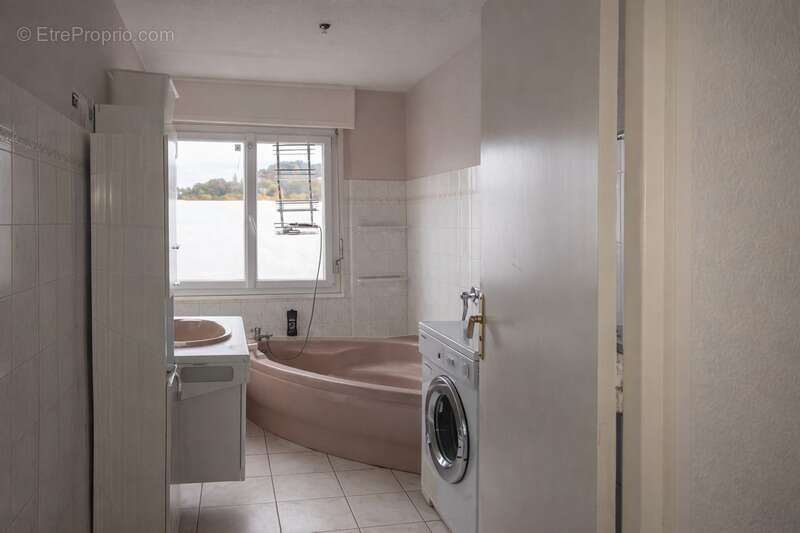 Appartement à BELLEGARDE-SUR-VALSERINE