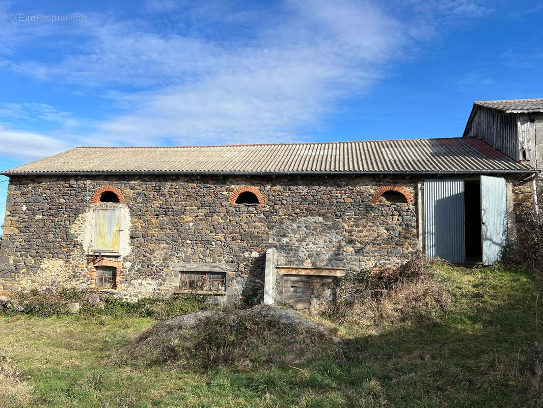 Autre à LUBILHAC