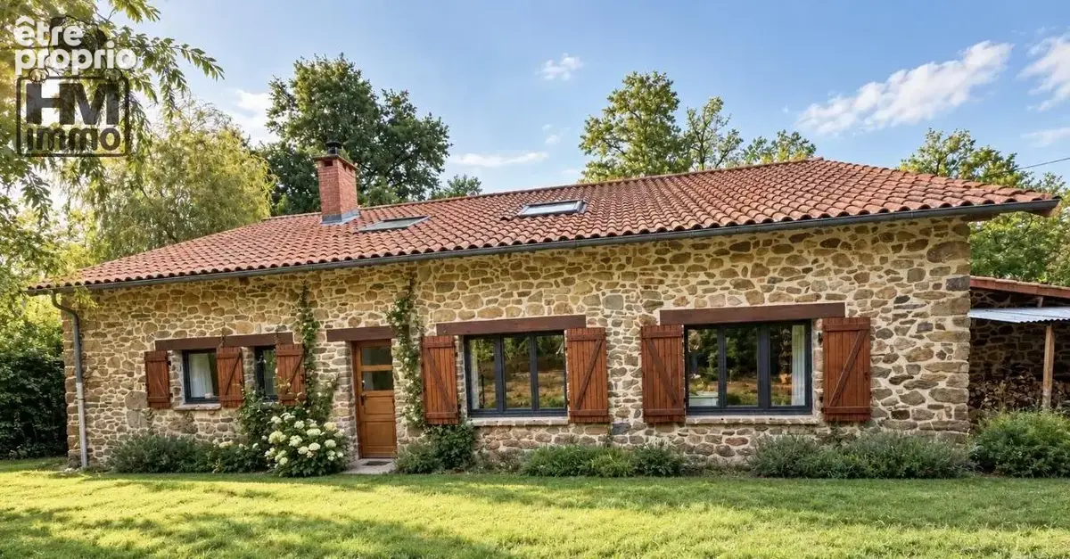 Photo Maison à Saint-Laurent-Sur-Gorre au prix de 190 000€
