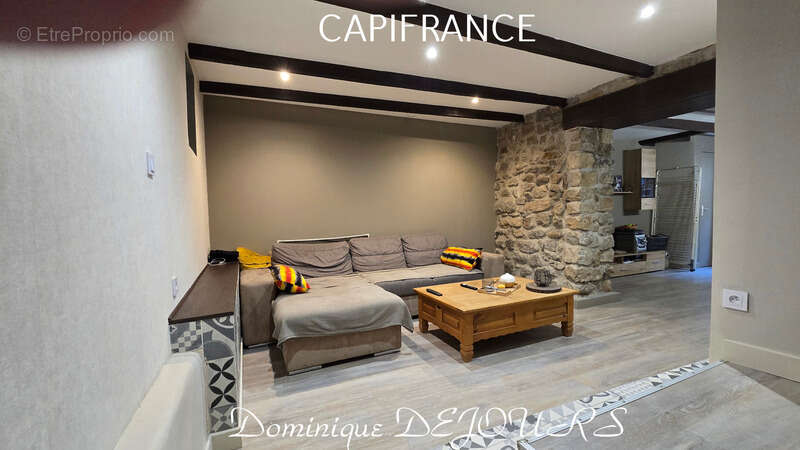 ARDECHE – Vallée de l’Eyrieux : Charmante maison au coeur du village de St Fortunat - Belle Rénovation - Prêt à Habiter! - photo 6