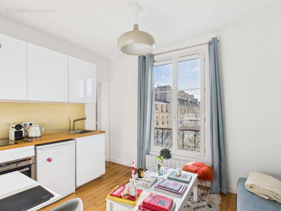 Appartement à PARIS-11E