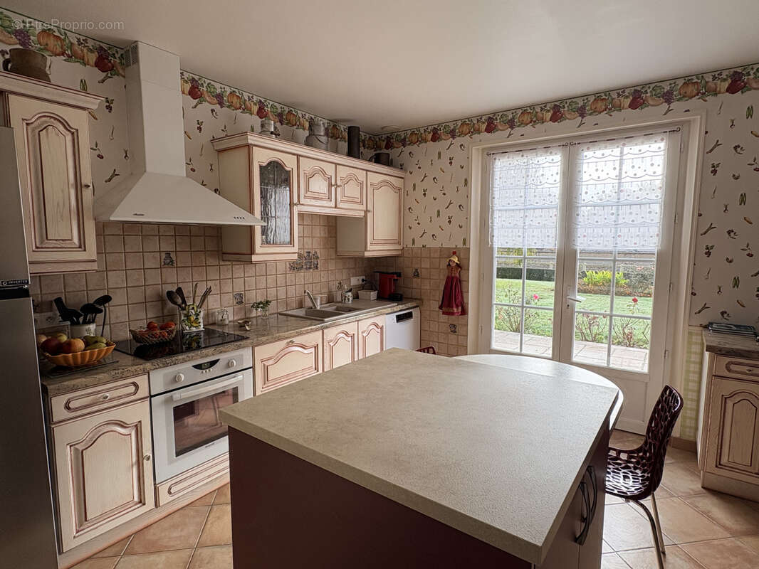 Maison à LE THIEULIN