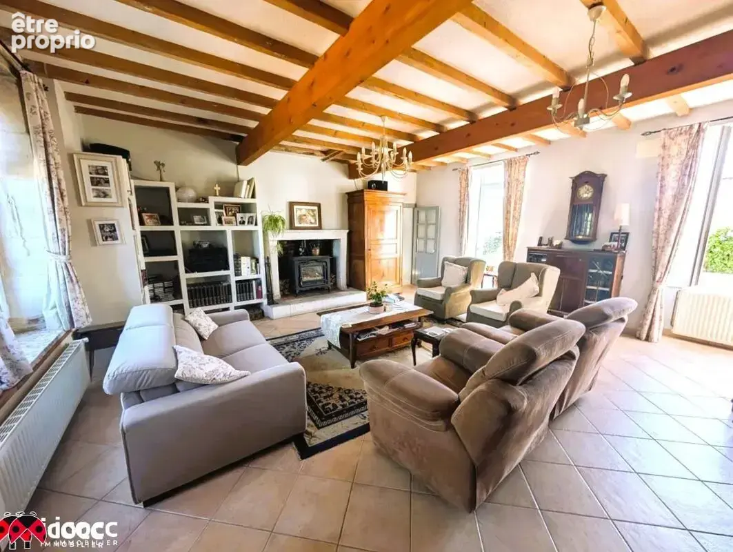 Maison 7 pièces 252 m² à vendre à Chateau-Guibert (85320) - photo 7