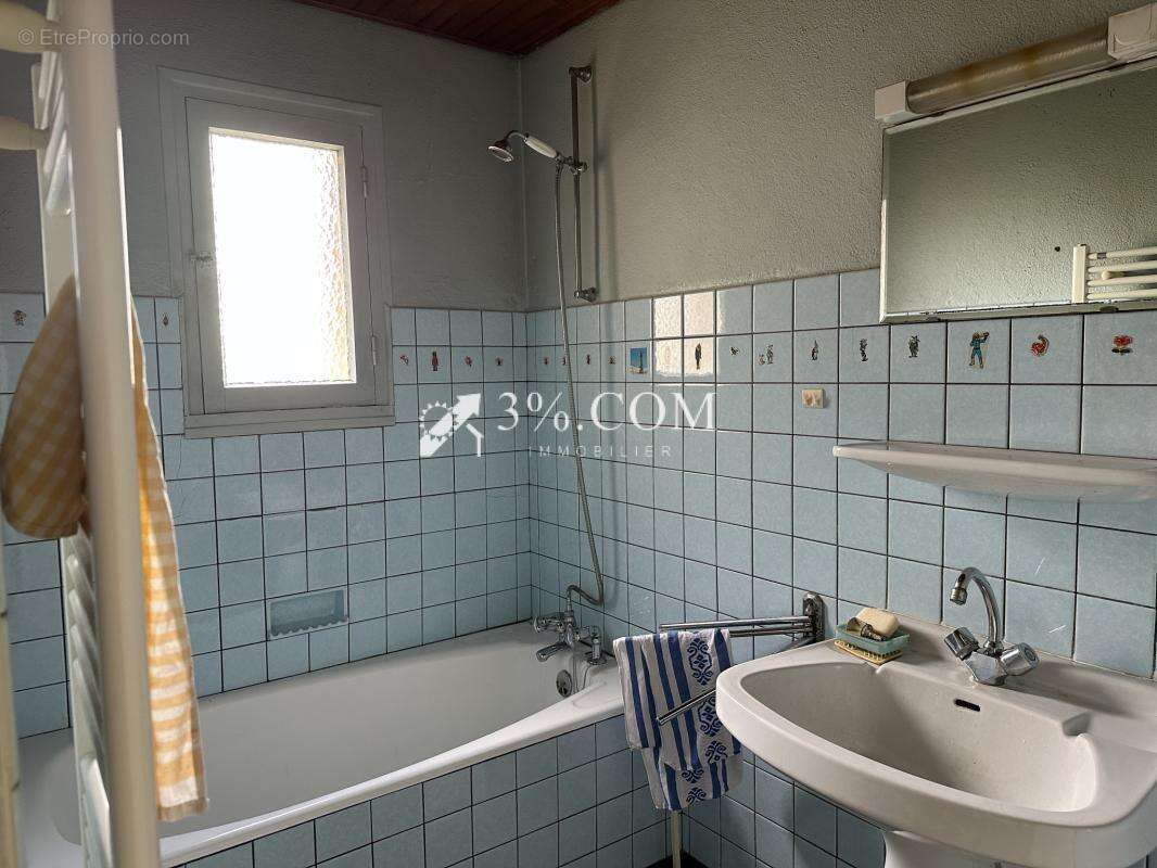 Maison à PAREY-SOUS-MONTFORT