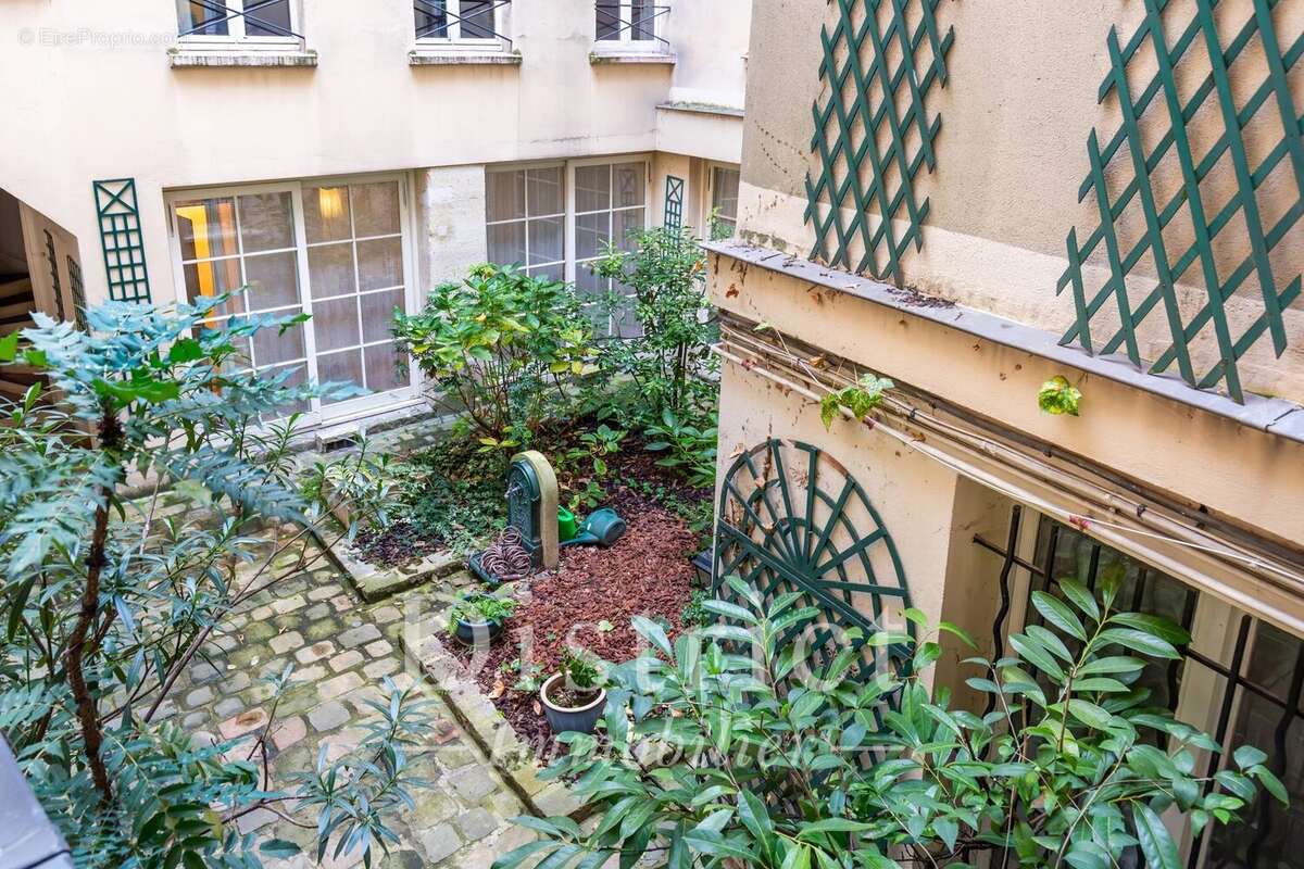 Appartement à PARIS-4E