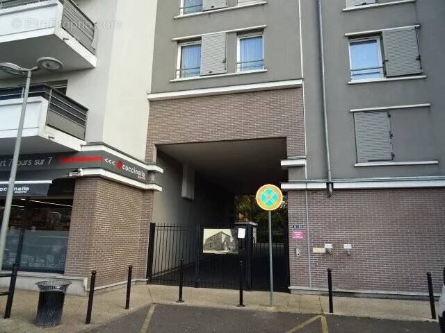 Appartement à MORANGIS