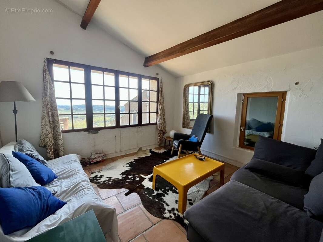 Maison à ROQUESSELS