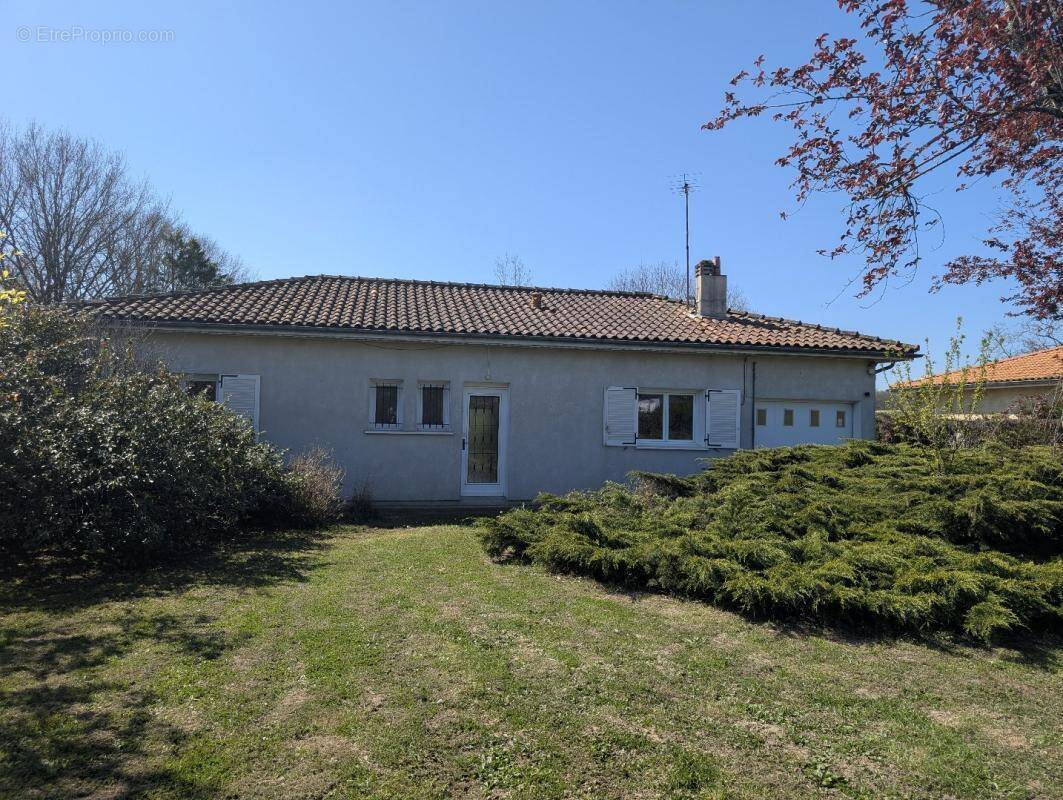 Maison à SAINT-SULPICE-ET-CAMEYRAC