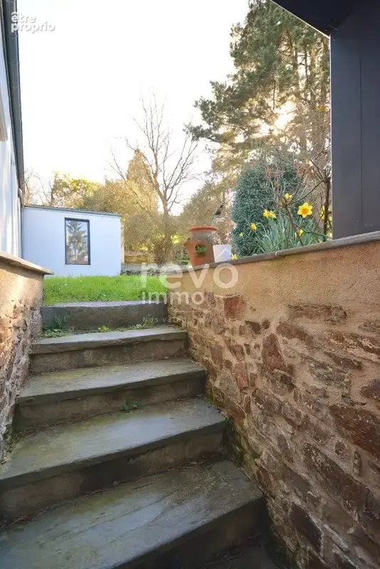 Maison en pierre rénovée  170 m²  Vue Loire - photo 10