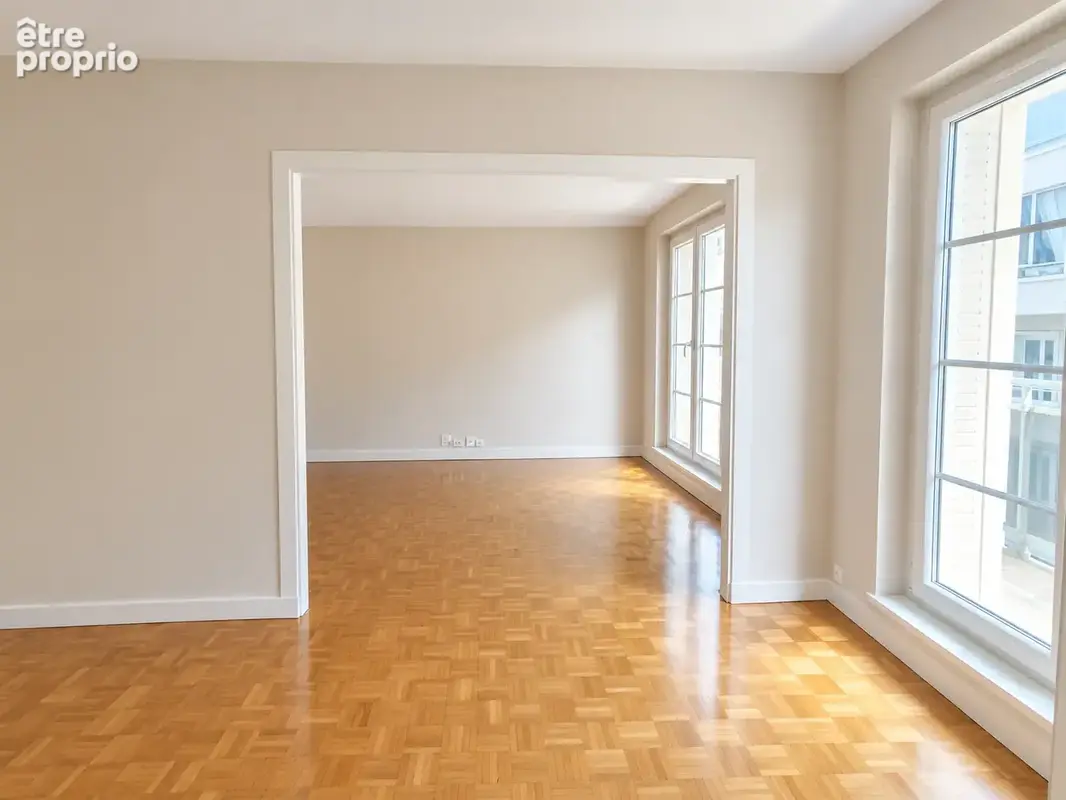 Clermont-Ferrand Centre : T3 de 72 m2 avec balcon, parking et cave - photo 3