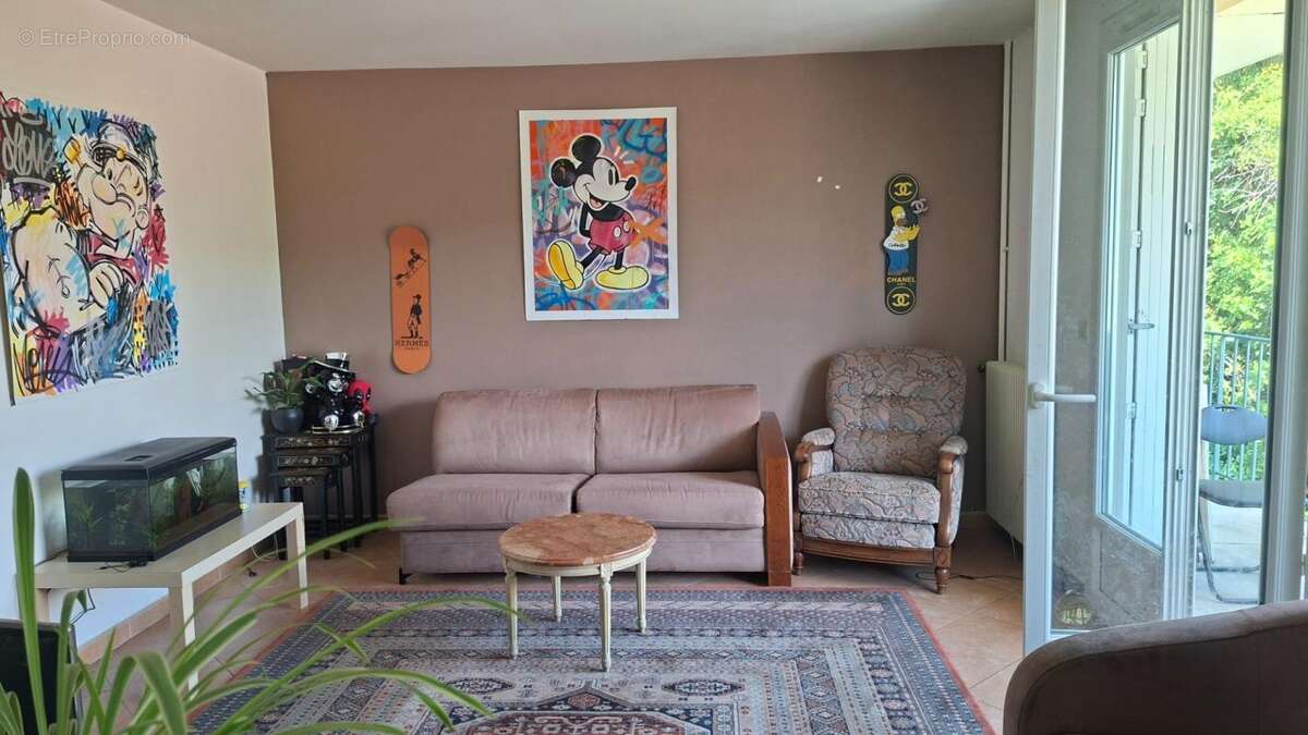 À vendre – appartement t3 avec balcon, garage et cave à digne-les-bains - photo 2