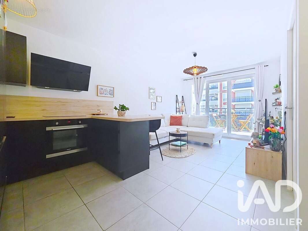 Appartement 40 m² à Ozoir-La-Ferriere  - photo 2