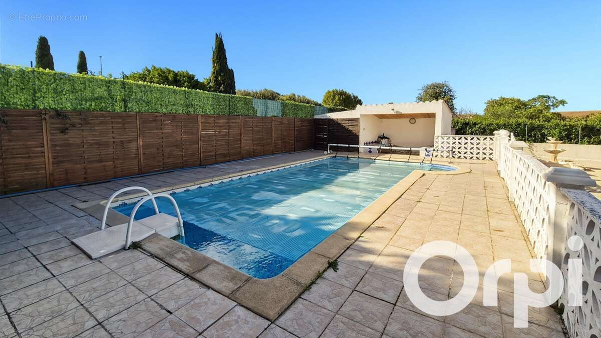 Maison à PONT-SAINT-ESPRIT