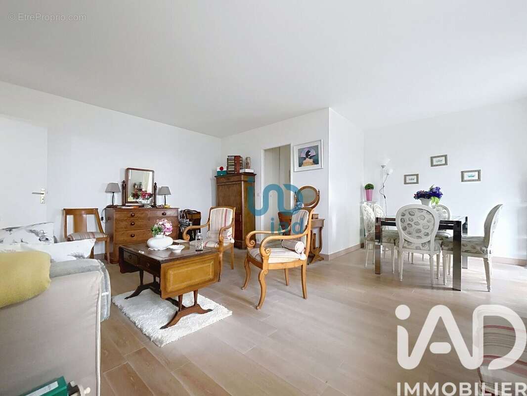 Photo 6 - Appartement à SURESNES