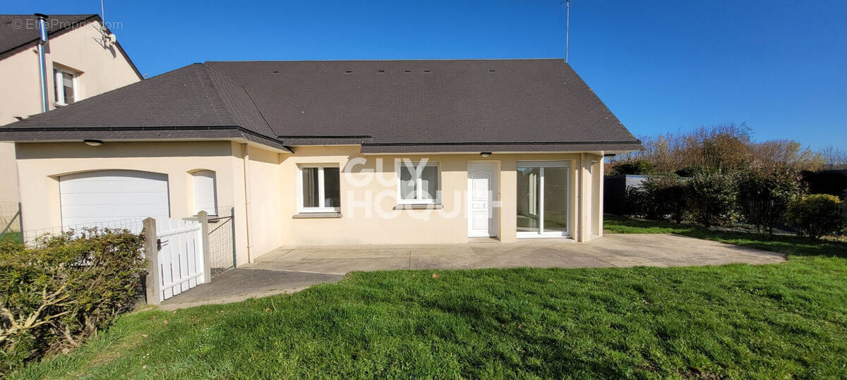 Maison à LE VAL-SAINT-PERE