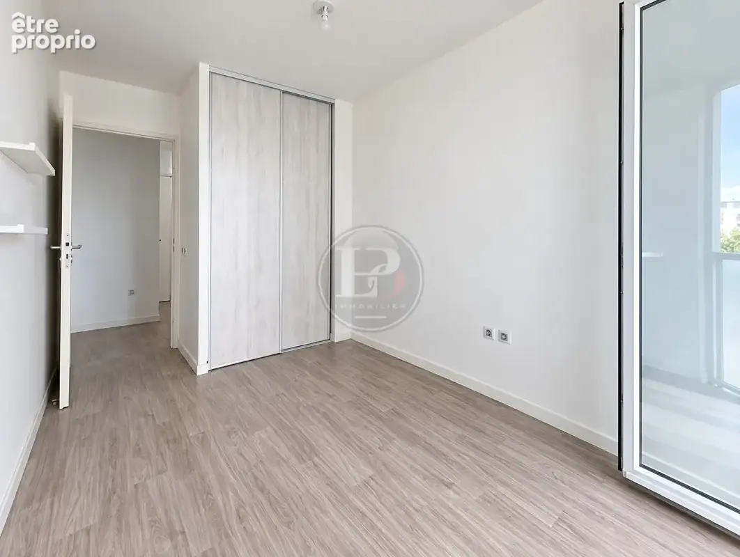 Appartement 3 pièces de 63 m2, lumineux avec balcon et parking en sous-sol. - photo 11