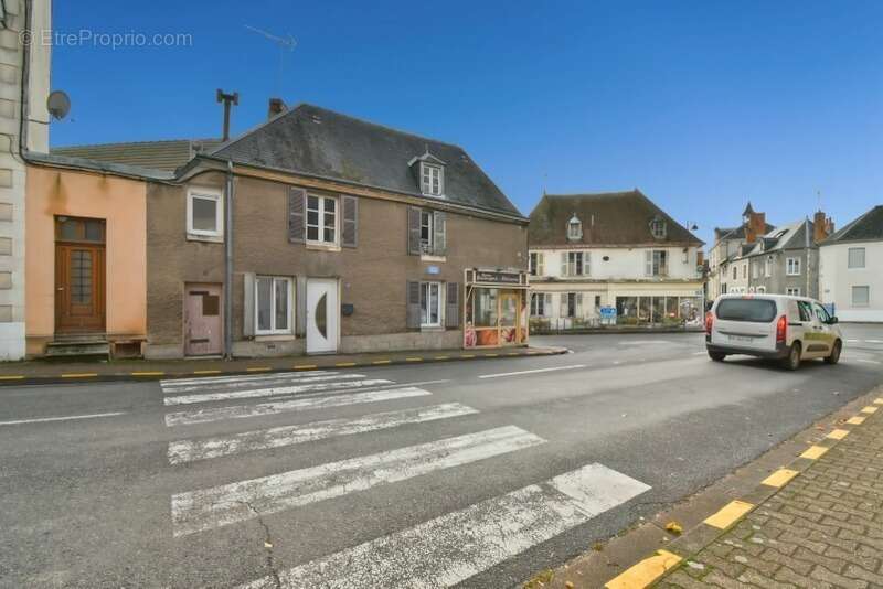 Appartement à CULAN