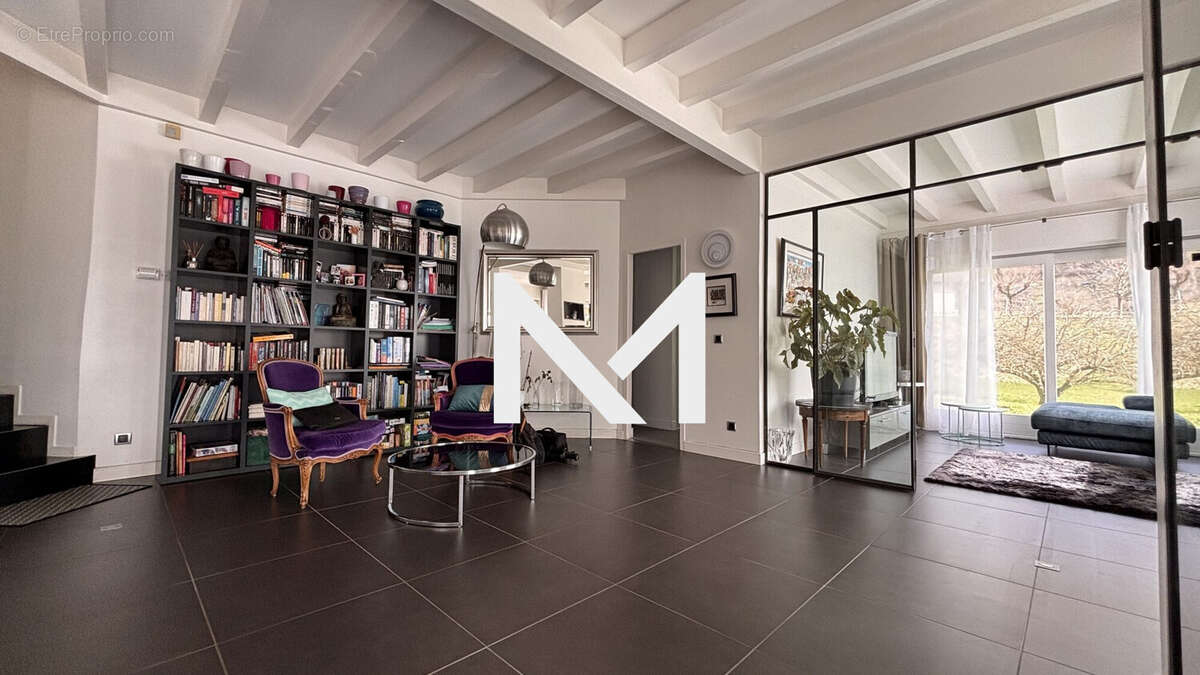 Maison à SAINT-MARTIN-LE-VINOUX