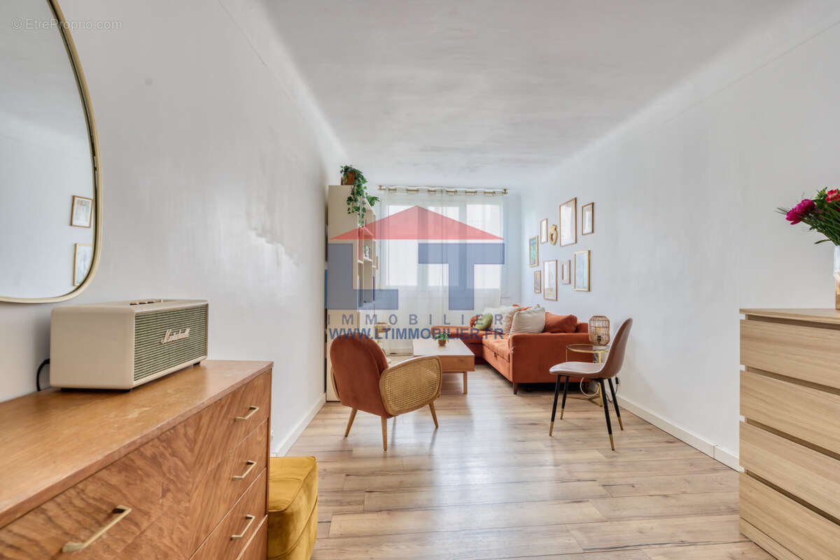 Appartement à MONTREUIL