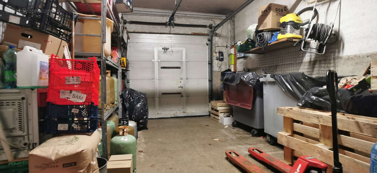 Appartement à DAMERY