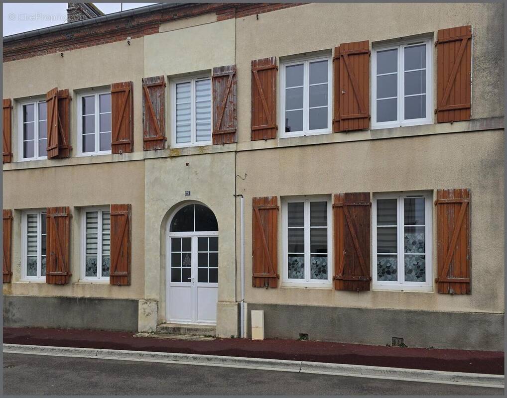 Photo 1 - Maison à LIVAROT