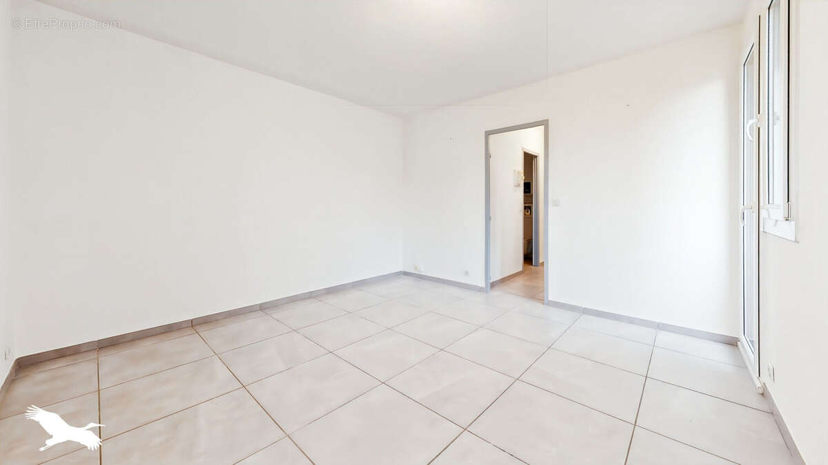 Appartement à MARSEILLE-13E