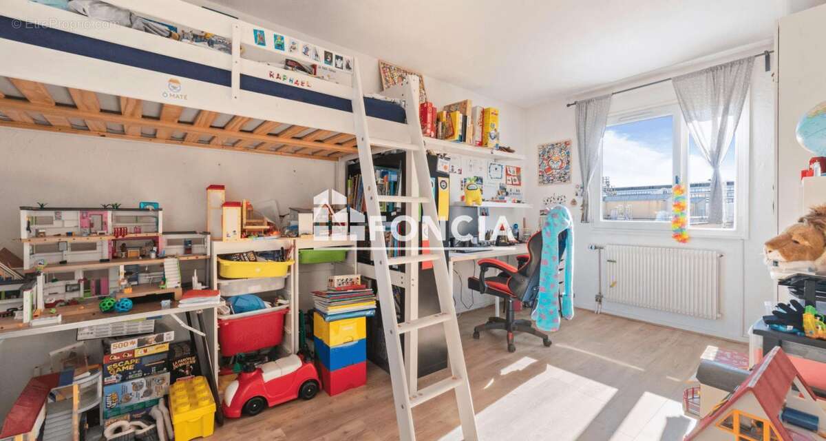 Appartement à LYON-7E