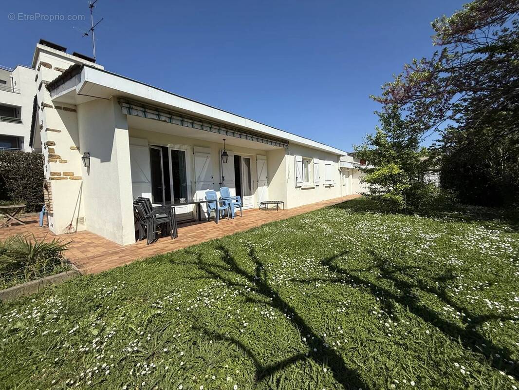 Maison à VILLEFRANCHE-SUR-SAONE