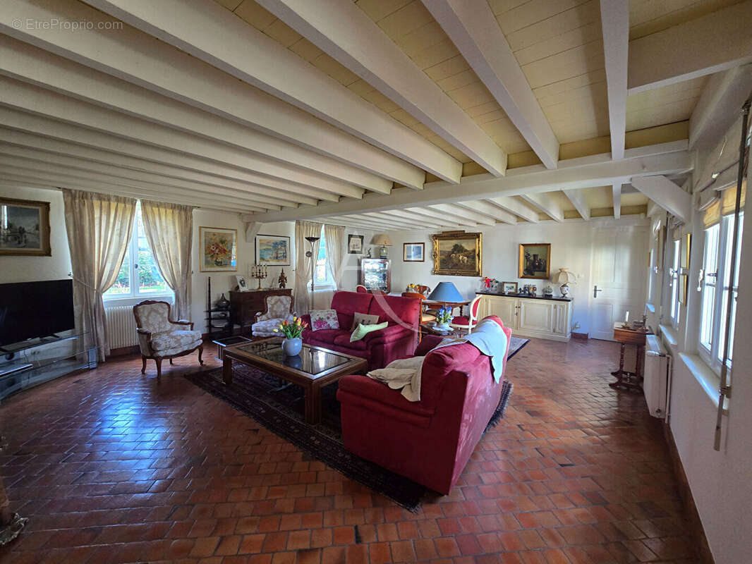 Maison à LAMOTTE-BEUVRON