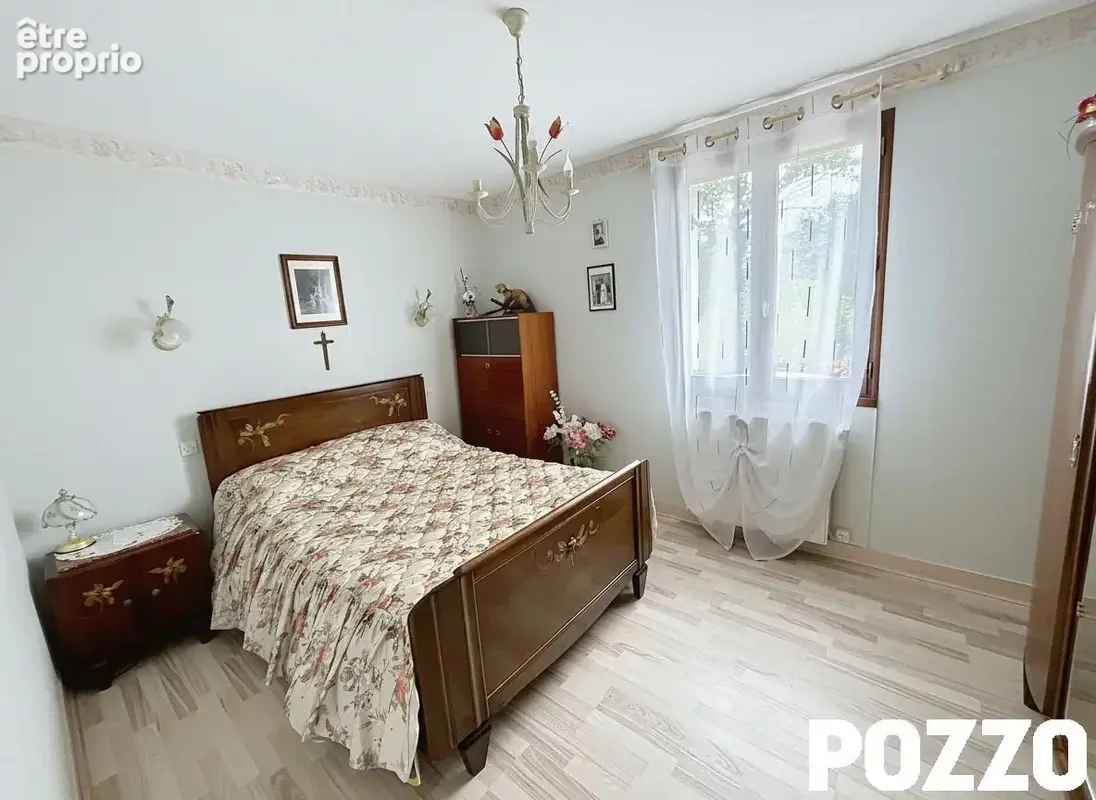 A VENDRE - Maison de plain-pied 72m² avec sous-sol à Grandparigny - photo 10