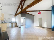 Appartement à COURTHEZON