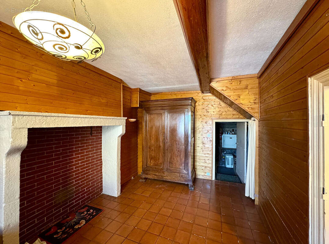 Maison à CEYRAT