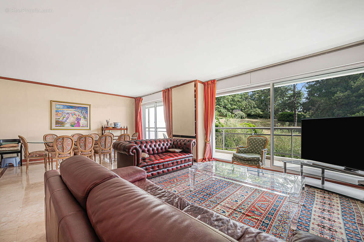 Appartement à SEVRES