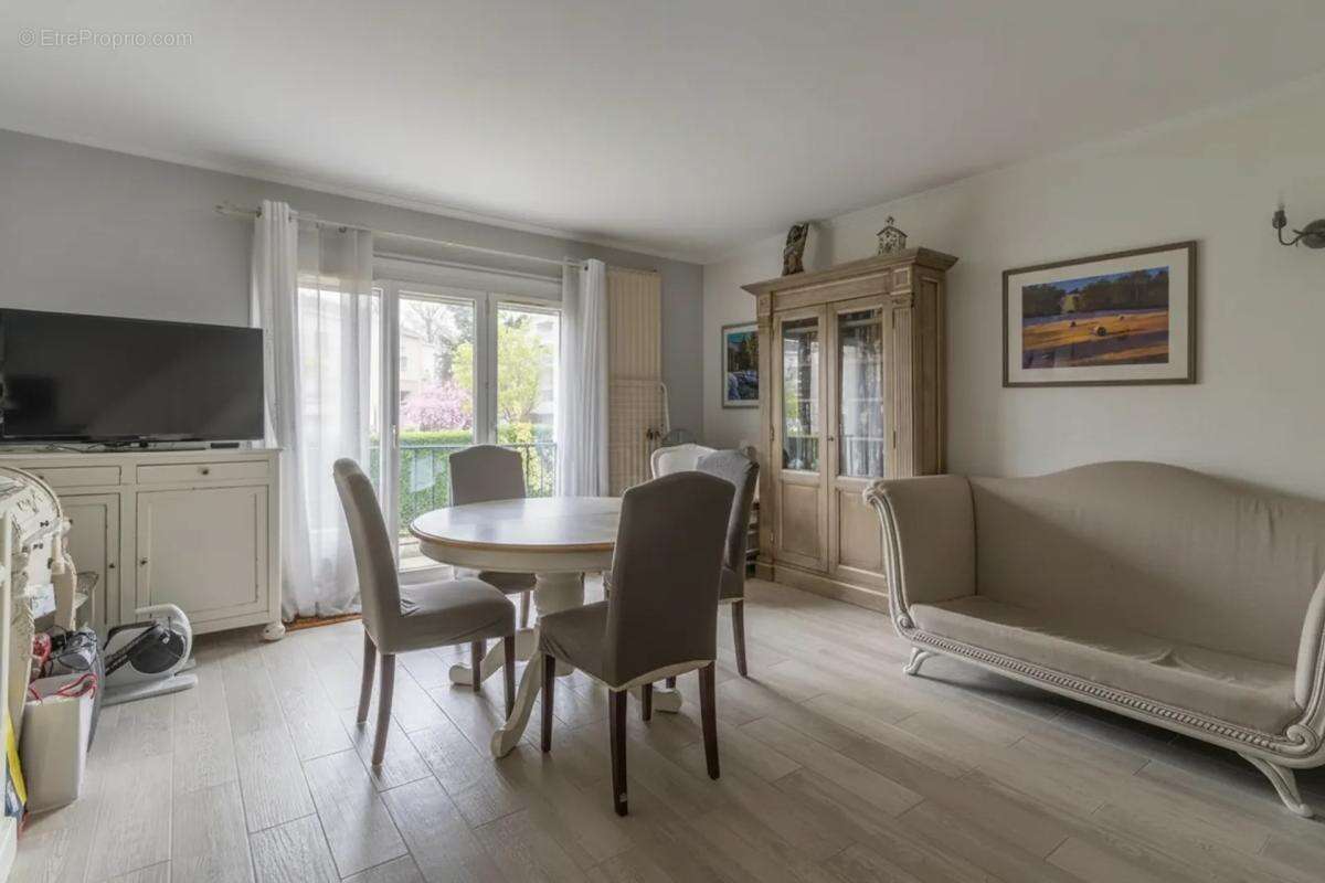Maison à MAUREPAS
