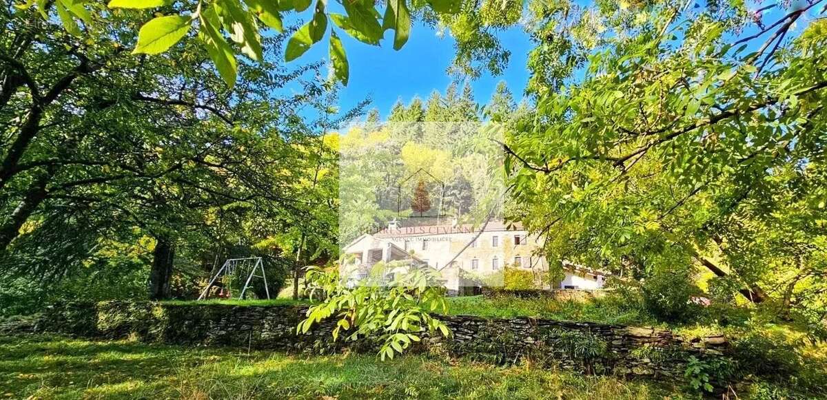 Maison à SAINT-MICHEL-DE-DEZE