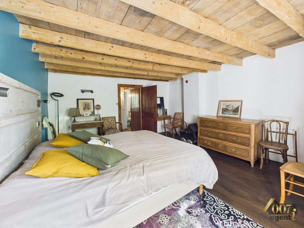 Maison à LE BOURGET-DU-LAC