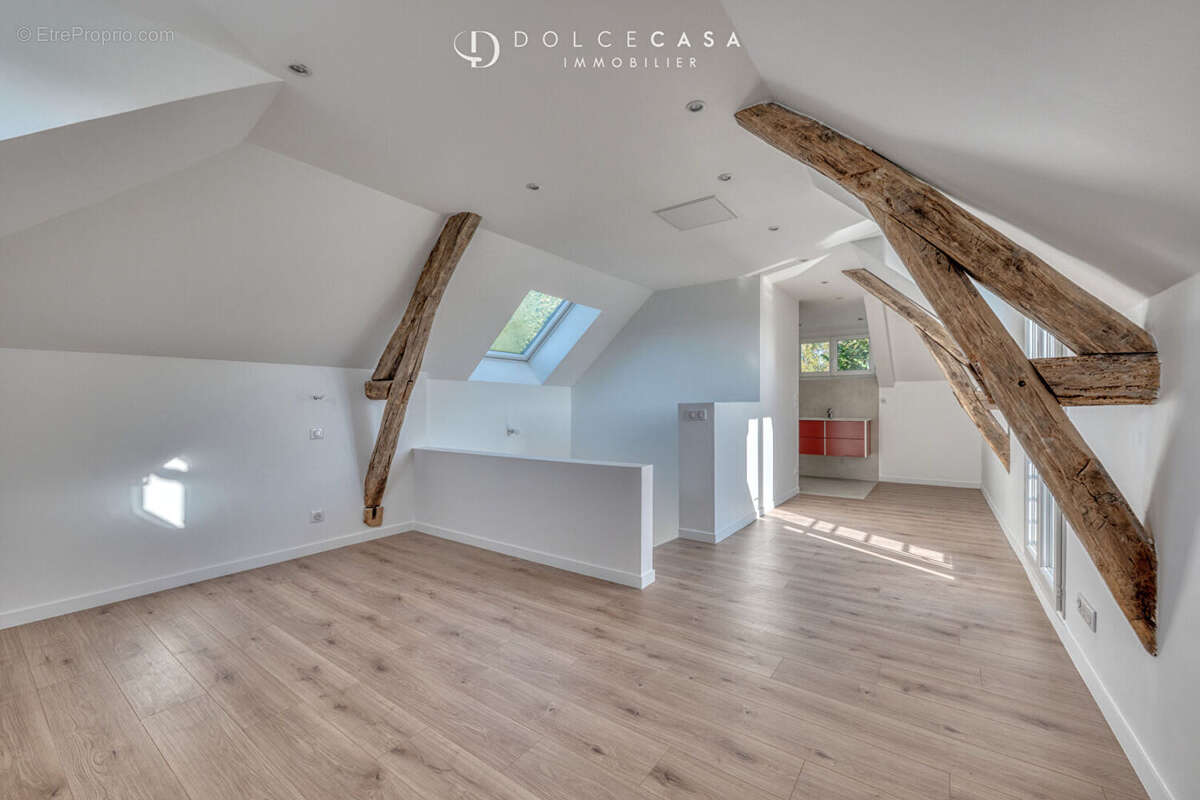 Maison à LE PERREUX-SUR-MARNE