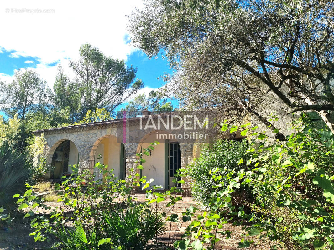 Maison à MONTFERRIER-SUR-LEZ