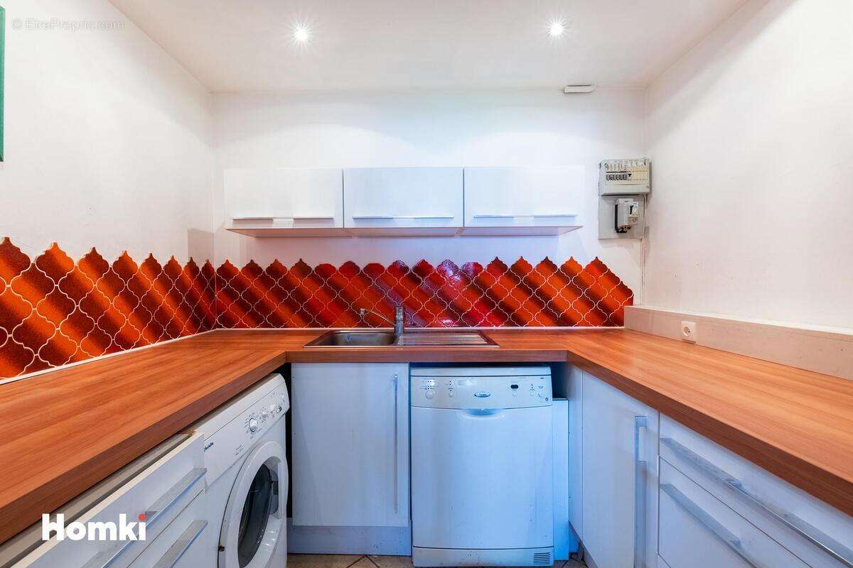 Appartement à MARSEILLE-8E