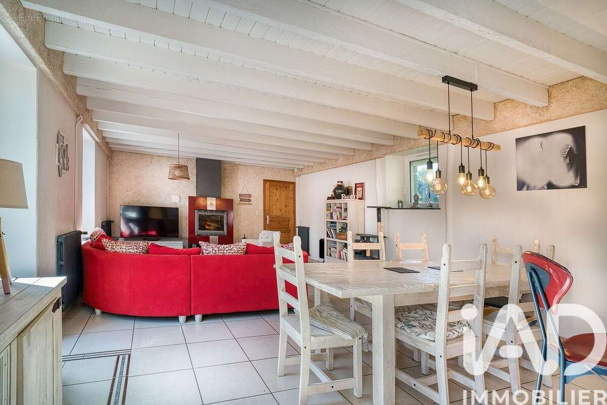 Photo 3 - Maison à CLEDEN-POHER