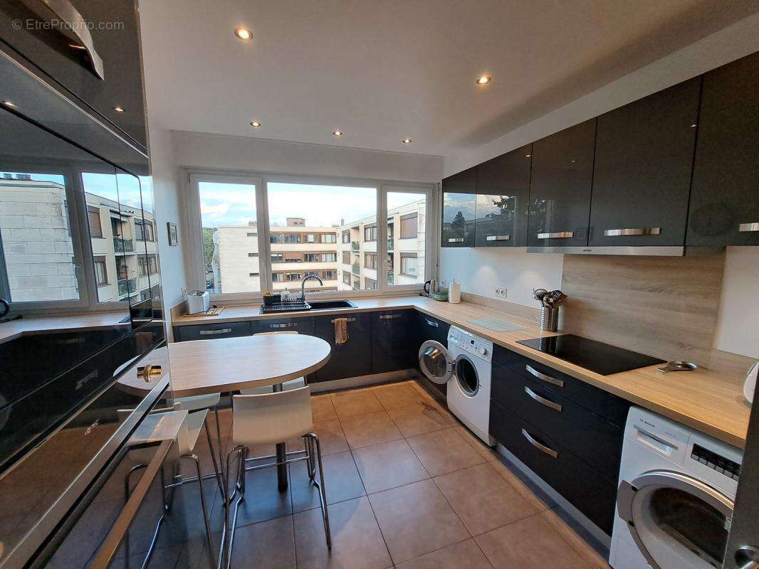 Appartement à NOISY-LE-ROI