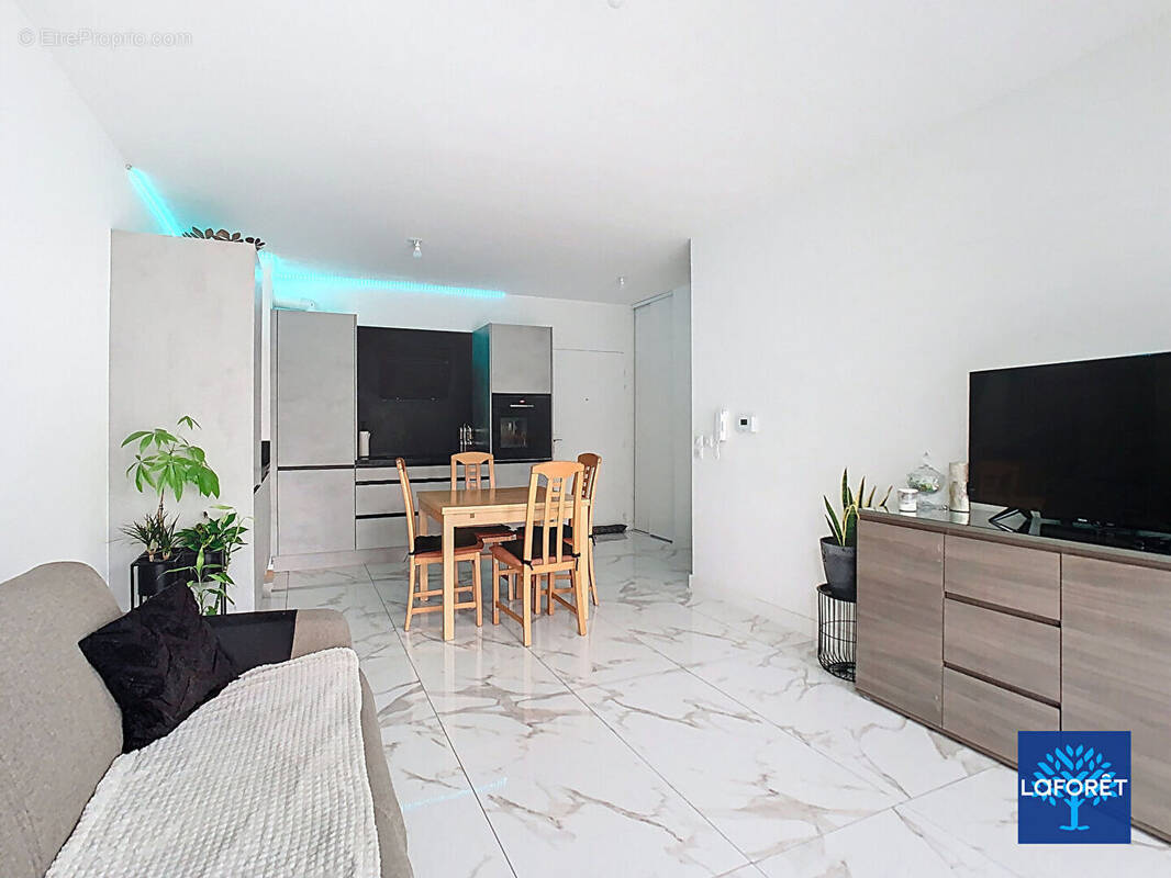 Appartement à CHAMPIGNY-SUR-MARNE