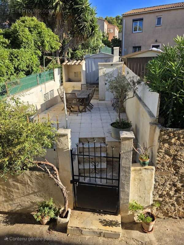 Appartement à SIX-FOURS-LES-PLAGES