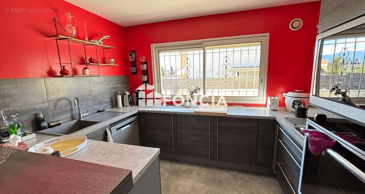 Maison à LATOUR-BAS-ELNE